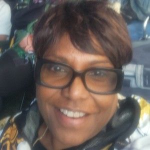 Meet your Posher, Glenda